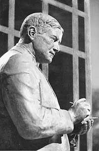 ПАМЯТНИК РАССКАЗУ