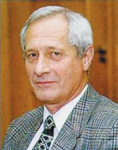  Академик Эрик Галимов: кому нужны лунные камни?
