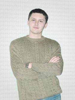 МУЖСКОЙ ПУЛОВЕР ИЗ ХЛОПЧАТОБУМАЖНОЙ ПРЯЖИ (размер 48-50)