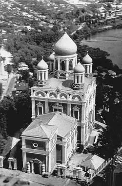 ЕЛЕЦ - ГОРОД, ВСТАВШИЙ НА ГРАНИЦЕ С "ДИКИМ ПОЛЕМ"