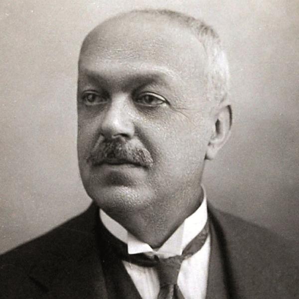 Italo_Svevo2_low.jpg Italo_Svevo2_low.jpg
